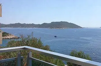 Rhapsody 4*